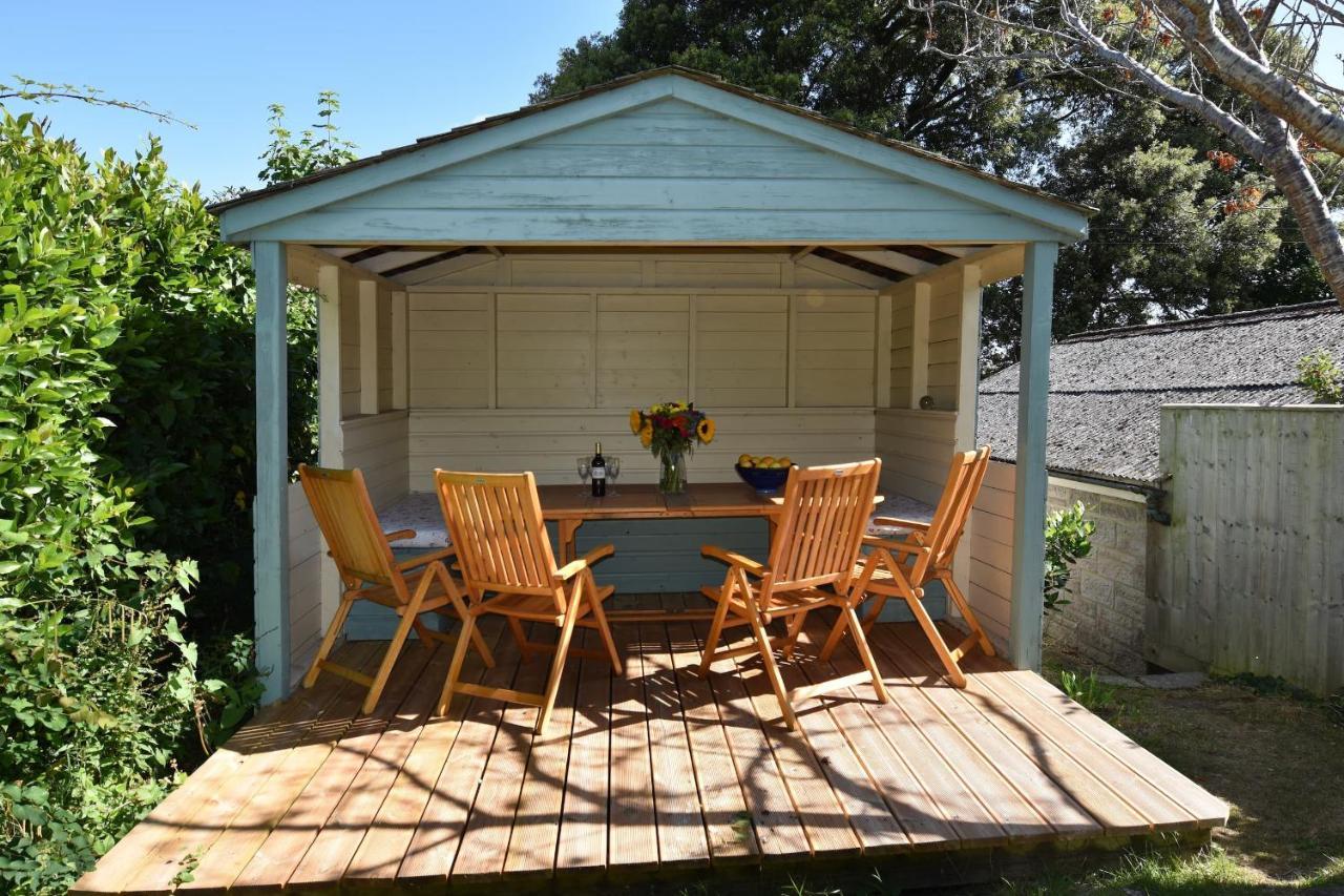 Arden Villa, Sleeps 8, Moments From The Golden Sandy Beach Of Ryde Райд Екстериор снимка